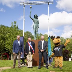 JO - Inauguration de la statue Olympia