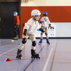 "Testez le sport" : escalade et roller