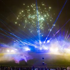 Spectacle pyrotechnique et laser de Noël 24