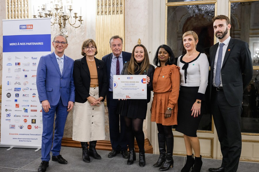 Remise du Territoria de bronze dans la catégorie RH, pour l'aménagement du temps de travail des agents depuis la crise énergétique